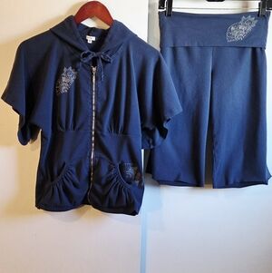 Yogi Navy Blue Embellished Hoodie and Short Set Sz S/M